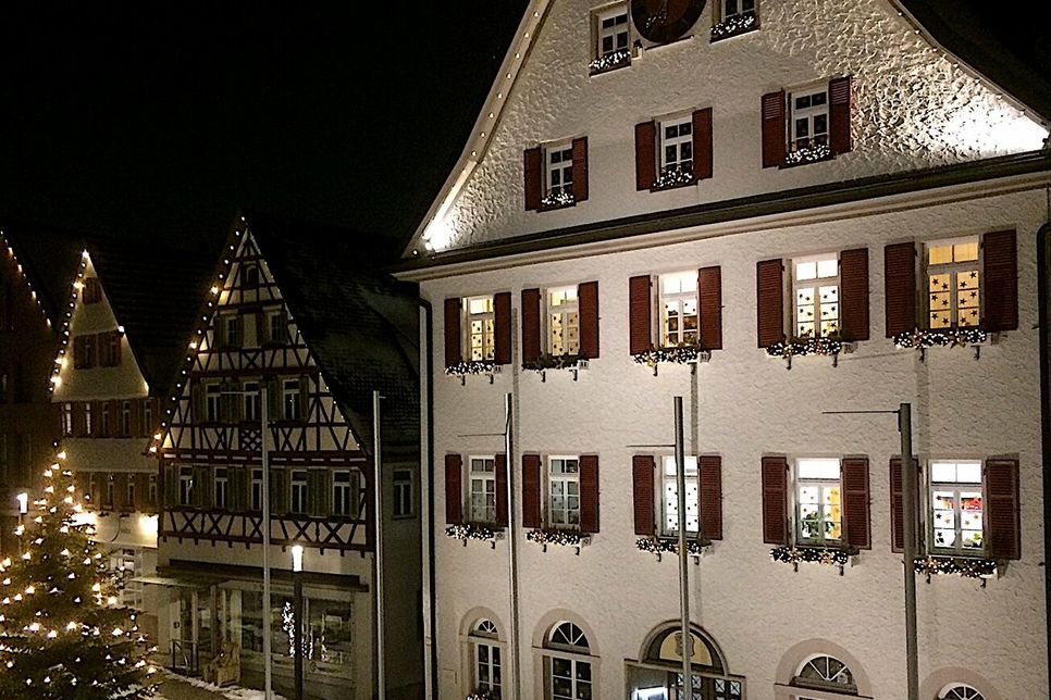 Der weihnachtliche Rathausplatz im vergangenen Jahr